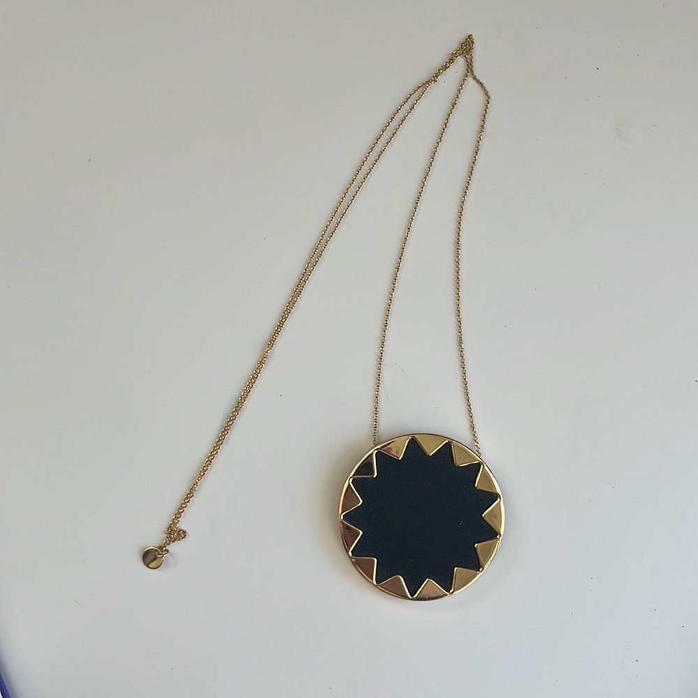 House of Harlow Sunburst Pendant